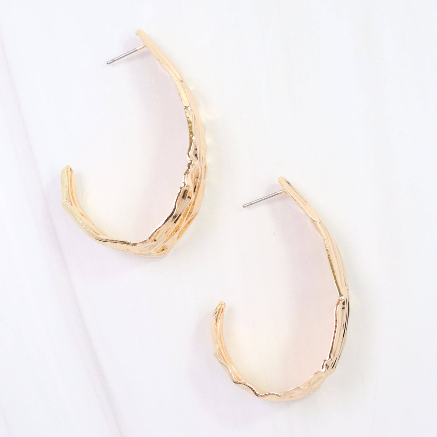 Livorno Textured Hoop Earring WR Gold