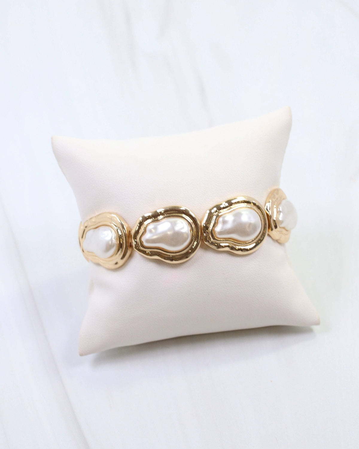 Arwen Baroque Pearl Stretch Bracelet by Caroline Hill
