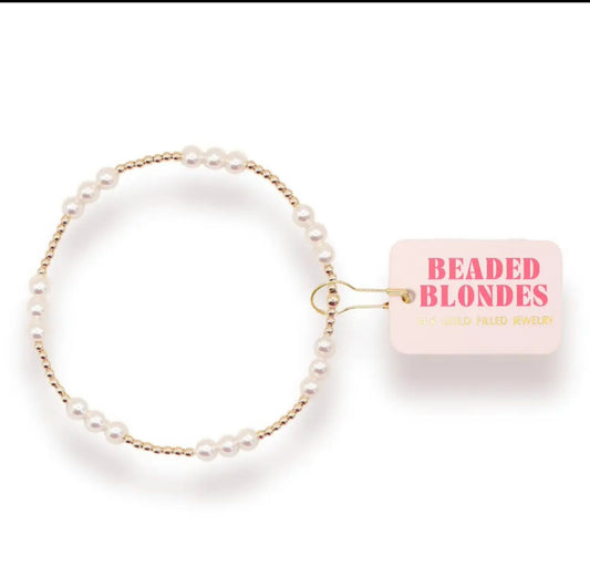 Ily Pearl Bracelet in Gold by Beaded Blondes