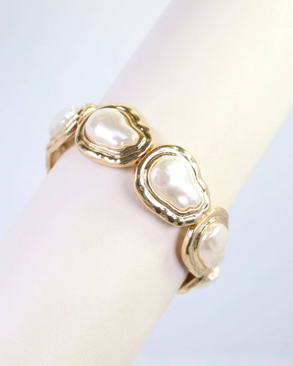 Arwen Baroque Pearl Stretch Bracelet by Caroline Hill