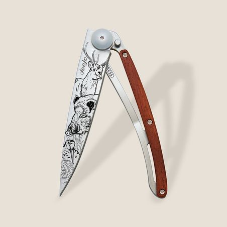 Hunting Scene, Coral Wood Knife 37g