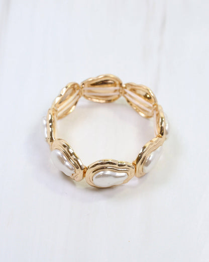 Arwen Baroque Pearl Stretch Bracelet by Caroline Hill