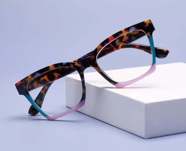Birdie- Pink -Readers by Peepers