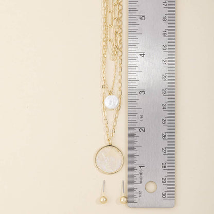 Mother Of Pearl Pendant Necklace