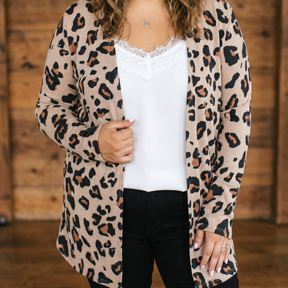 Leopard Flyaway-Curvey