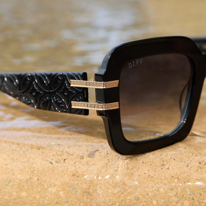 DIFF- Tanya Mcquoid- Luxe Black Rich Grey Gradient Sunglasses
